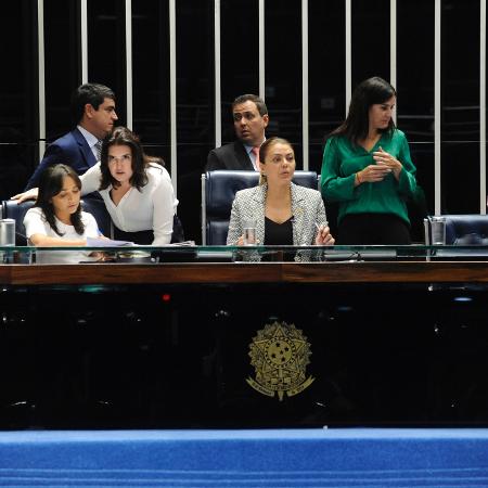 Senadoras presidem mesa durante sessão na casa -  Jonas Pereira/Agência Senado