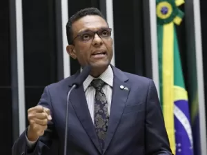 “Bolsonaro disse que não tinha coragem de dispersar manifestantes”, conta ex-aliado