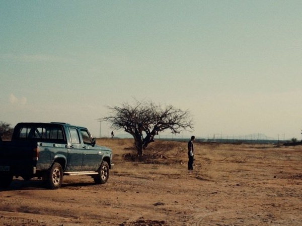 Homens em crise se encontram no sertão de dois grandes filmes nacionais