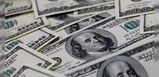 Dólar abre em queda, com Galípolo e dados de emprego nos EUA no radar
