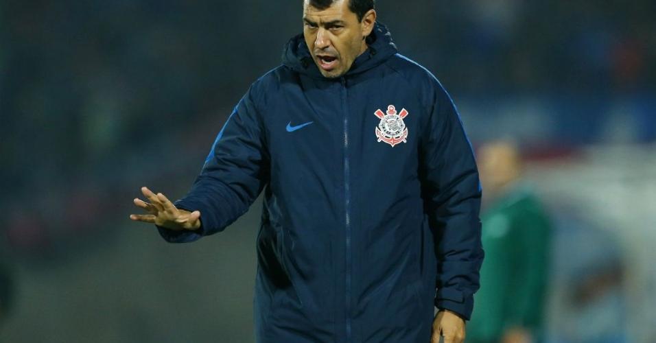 Com novo problema na zaga, Carille valoriza os seus reservas