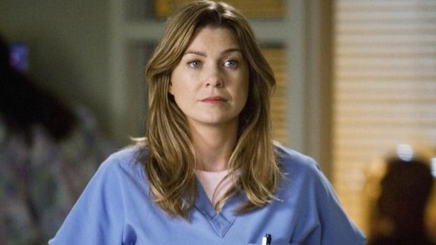  Meredith Grey (Ellen Pompeo), a protagonista de Grey´s Anatomy, cuja 16ª temporada é exibida pela rede ABC nos EUA - 