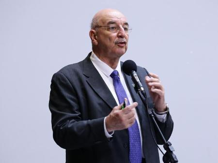 Osmar Terra em seminário na Câmara dos Deputados.  -  Michel Jesus/ Câmara dos Deputados 