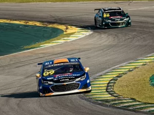 Gama repete dose e vence a corrida 2 da Stock Series no Velopark; Bedani se recupera e é segundo