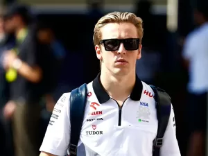 F1: Lawson será novo companheiro de Verstappen a partir de 2025