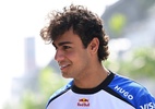 F1: Racing Bulls confirma que Lindblad troca de motor e larga no fundo do grid em Sepang