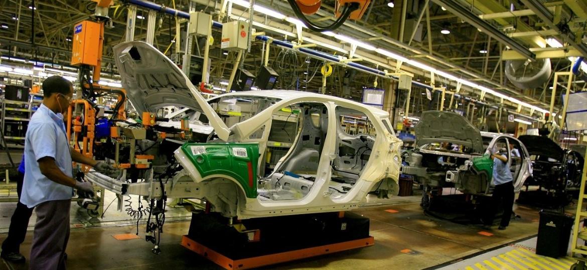 Fábricas da Ford em Camaçari (foto) e Taubaté estão sem produzir componentes desde o dia 11 de janeiro, quando montadora anunciou fim da produção nacional de veículos - Shutterstock