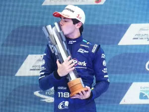 Atual campeão da F4 Brasil, Matheus Comparatto disputa a Porsche Carrera Cup em 2025