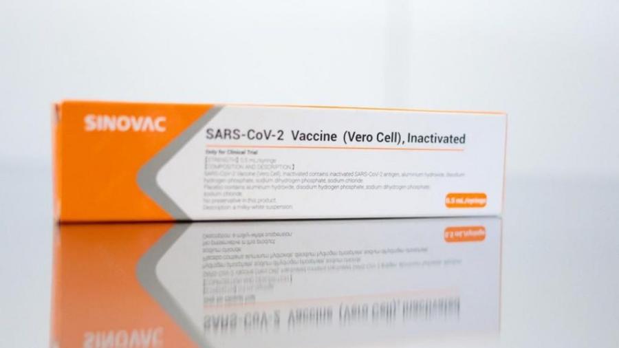                                  A Coronavac é a vacina desenvolvida pelo Instituto Butantã em parceria pela empresa chinesa Sinovac                              -                                 NE10                            
