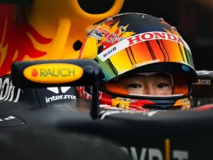 F1: Tsunoda acredita que elementos dos "bastidores" atrasaram teste na Red Bull