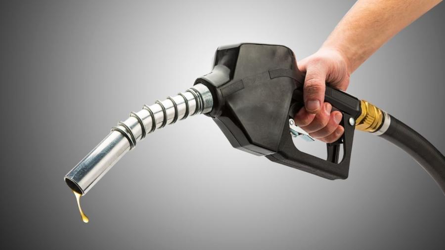 Litro da gasolina já custa mais de R$ 7 em todos os Estados brasileiros; Etanol ficou 3,69% mais caro na comparação com abril - Shutterstock
