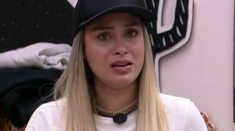 BBB 21: Sarah chora conversando com Gil - TodaTeen - TodaTeen