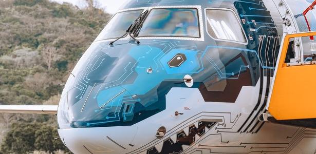 Destaque em 2024, Embraer continua voando alto na Bolsa em 2025