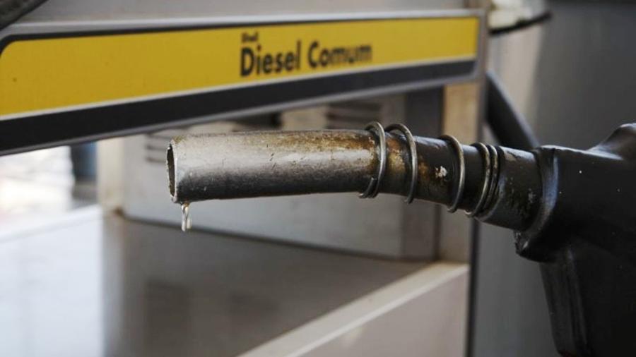 Ministérios vão se reunir para debater sobre o aumento da porcentagem de biodiesel no diesel nesta sexta-feira (17) -  Antônio Costa/Arquivo/Gazeta do Povo     