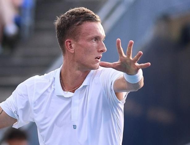 Lehecka bate Berrettini, Fery volta bem e testa De Minaur - undefined
