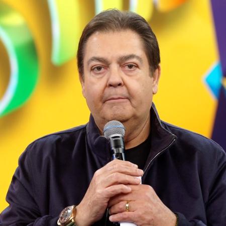 Fausto Silva  - Fausto Silva homenageia Gugu Liberato (Reprodução/Globo) - Fausto Silva homenageia Gugu Liberato (Reprodução/Globo)