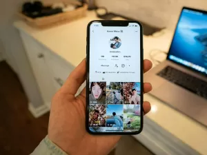 TikTok anuncia ferramentas para limitar uso do app por adolescentes