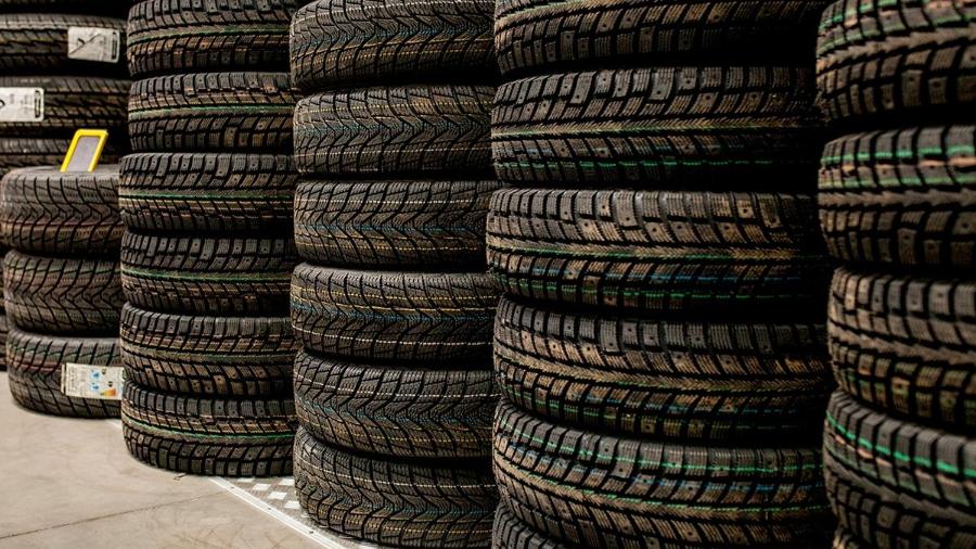 Depois das montadoras, chegou a vez das fabricantes chinesas de pneus invadir o mercado brasileiro Depois das montadoras, chegou a vez das fabricantes chinesas de pneus invadir o mercado brasileiro