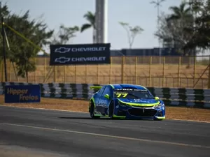 Erick Schotten vence corrida 3 da Stock Series no Velopark; Gama é segundo e Bedani terceiro