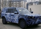 Flagra: SUV elétrico BYD Tai 7 surge como resposta ao GWM Tank 300