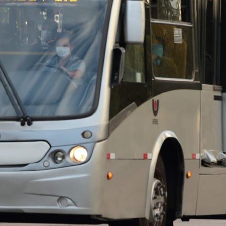 Crise na Agência Nacional de Transportes Terrestres ocorre em meio à discussão de novo marco regulatório do transporte de passageiros que se arrasta há mais de três anos -  Foto: Rodrigo Cunha/Tribuna do Paraná.     