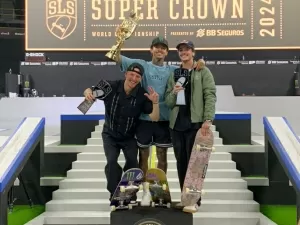 Norte-americano derrota Giovanni Viana e conquista o SLS Super Crown