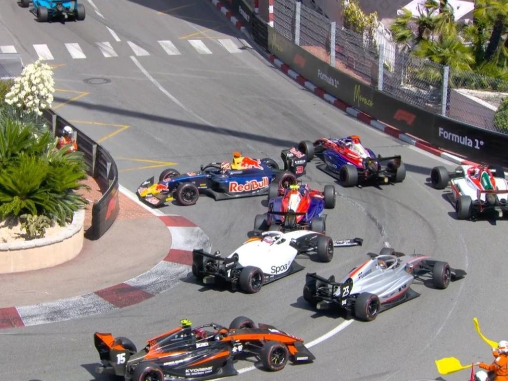 F3: Yamakoshi vence sprint caótica em Mônaco marcada por longa bandeira vermelha; Clerot é 4° e Barrichello 19° - undefined