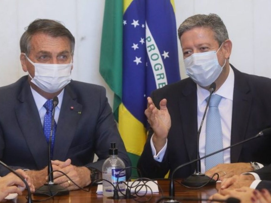 Balbúrdia nas contas públicas joga plano de Bolsonaro no buraco