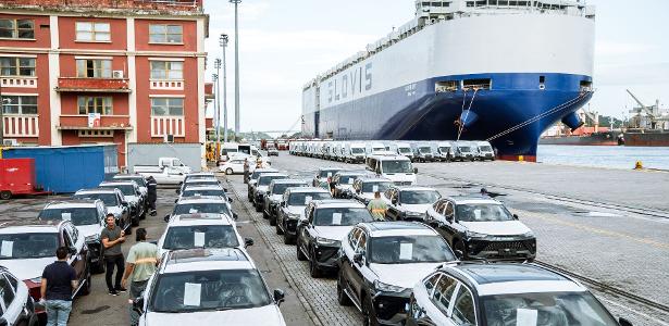 Por que as vendas de carros estão subindo se todo mundo está sem dinheiro?