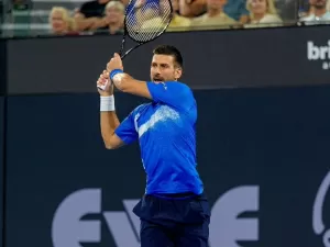 Djokovic comemora boas devoluções e espera manter nível contra Opelka