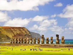 O que dizimou a população da Ilha de Páscoa? Mistério é revelado