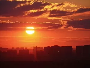 Roupas inteligentes ajudam a combater o calor nas cidades