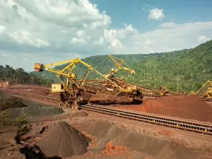  Vale quer dobrar produção de cobre até 2035 e considera parcerias na área 