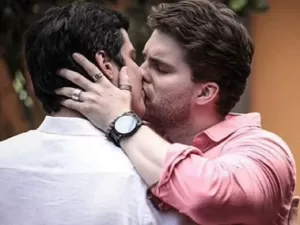 Beijo gay no SBT e Globo