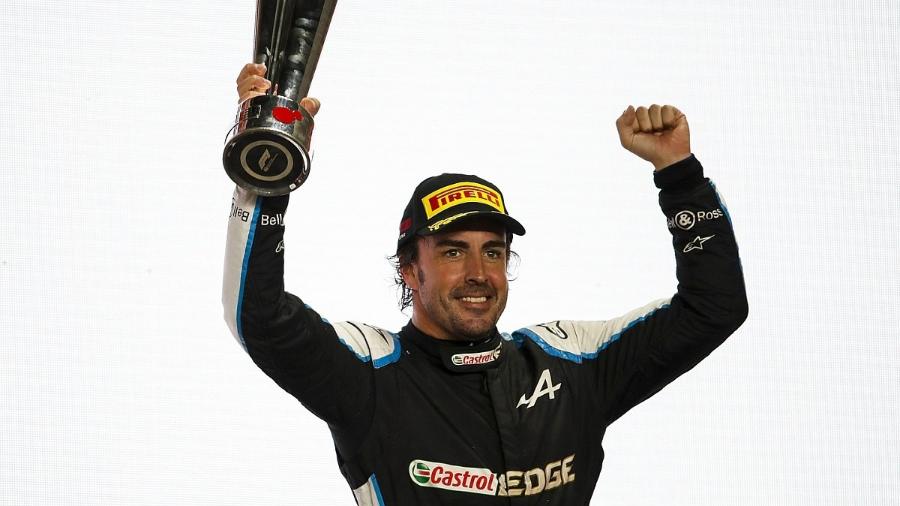 Fernando Alonso fez seu primeiro pódio de F1 desde que voltou à categoria, neste ano - Divulgação