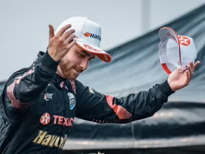 Stock Car: Segundo lugar na corrida Sprint, F. Baptista celebra pontos pensando na liderança