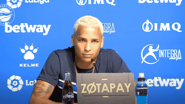 Deyverson - Transmissão Deportivo Alavés - Transmissão Deportivo Alavés