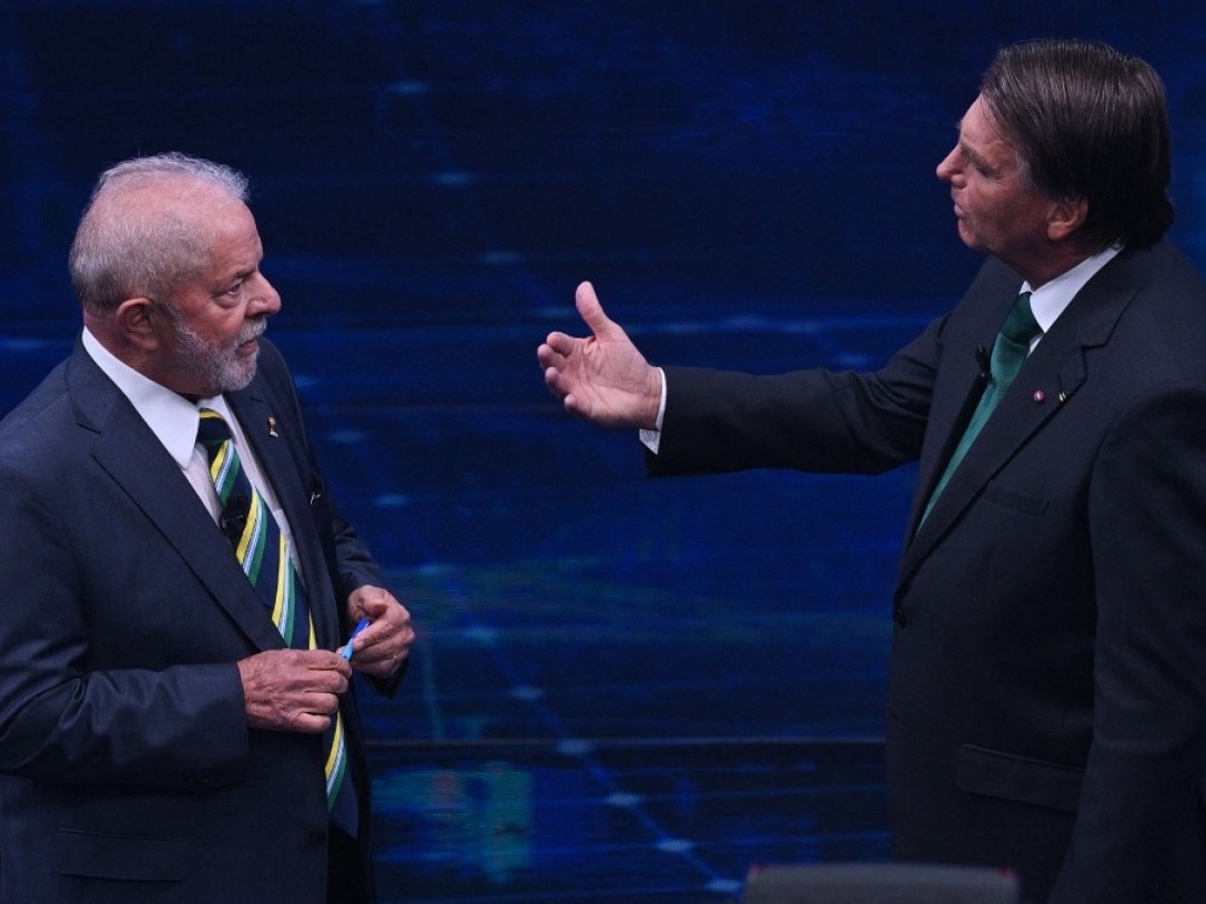 TVs precisam fazer checagem e evitar regras que impedem réplicas em debates