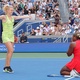 Siniakova chega a 200 semanas como n&uacute;mero 1 nas duplas