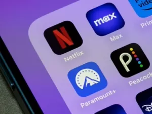 Dois streamings podem se fundir para encarar a Netflix