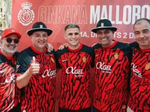 Mallorca lança novo uniforme para temporada 2024/25 com torcedores
