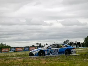 Stock Car: Enzo Elias brilha no Uruguai e vence pela primeira vez na categoria