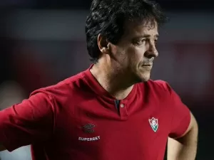 Diniz vê evolução após derrota do Fluminense e critica expulsão: "Não tem..."