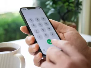 Como mudar a mensagem de saudação do Voicemail no iPhone