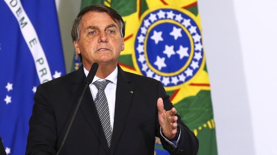 Bolsonaro diz que governador que fechar estado deve bancar auxílio emergencial -                                 MARCELO CAMARGO/AGêNCIA BRASIL                            