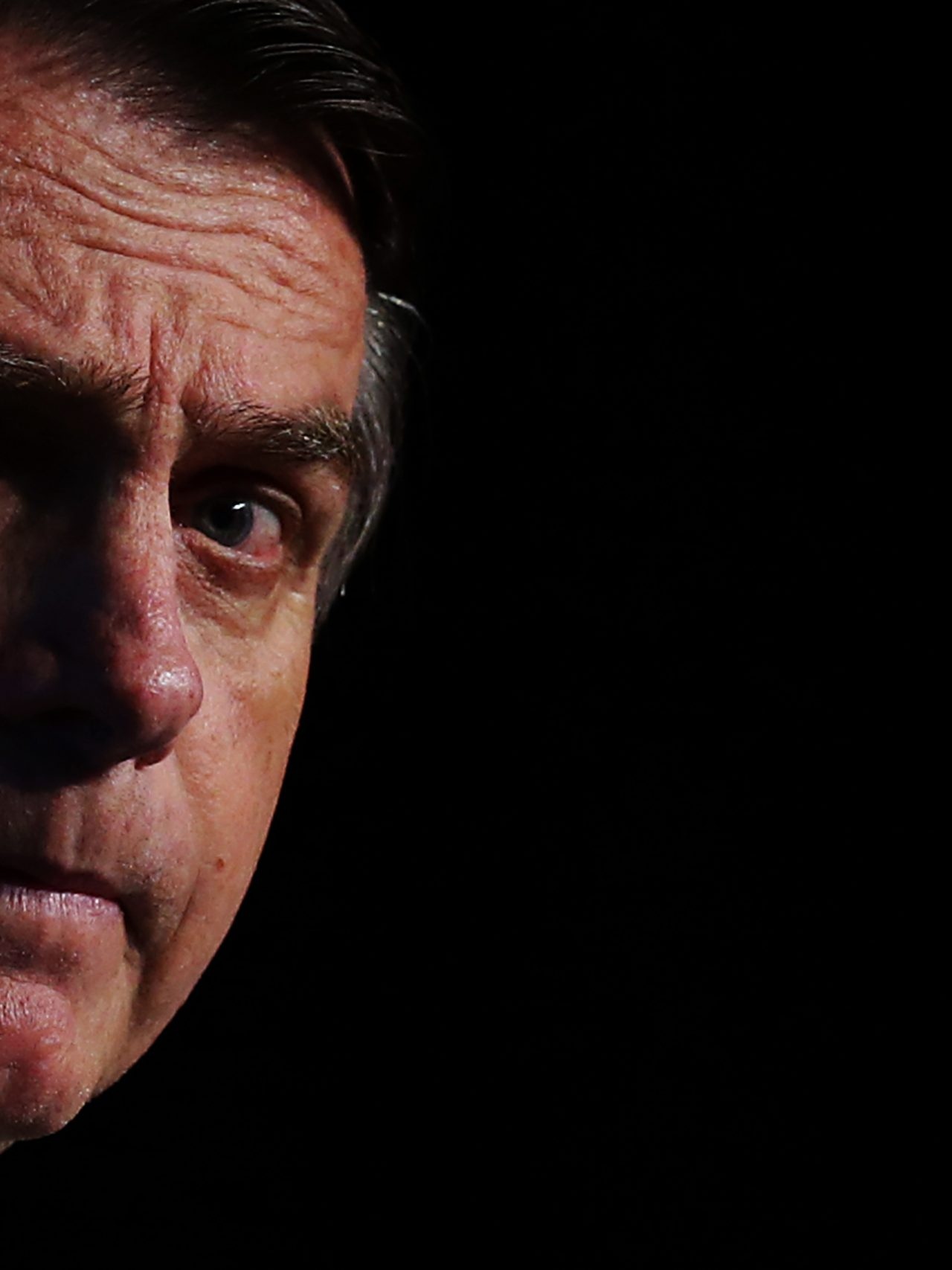 Bolsonaro usa tática de 'quinta série' como distração pelo atraso da vacina - 28/05/2021 - UOL Notícias