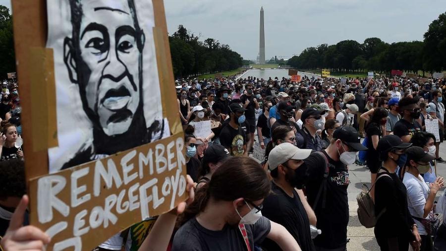 Assassinato de George Floyd por policial branco nos Estados Unidos gerou onda de protesto                              - Olivier DOULIERY / AFP                            