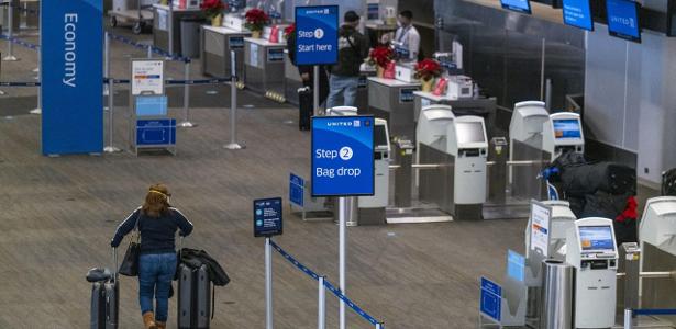 Após decisão de Trump | Porta-voz diz que Biden não pretende liberar viagem de brasileiros aos EUA