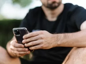 Ctrl + Z no iPhone: 3 maneiras de desfazer ações no celular