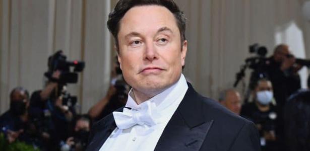 Elon Musk se manifesta após usuários votarem para ele deixar o Twitter